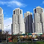 Luxury 19th Floor With Pool, Gym View Apartment *
