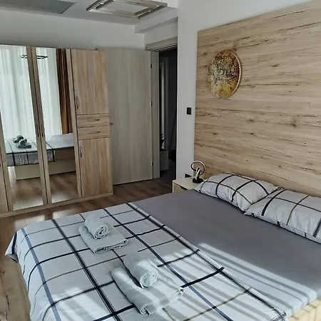 Luxury 19th Floor With Pool, Gym View * Szkopje