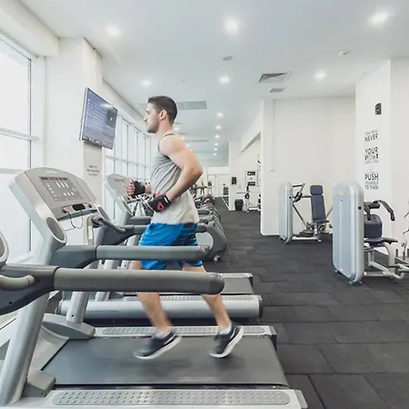 Luxury 19th Floor With Pool, Gym View * Üsküp