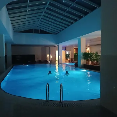 Luxury 19th Floor With Pool, Gym View Daire
